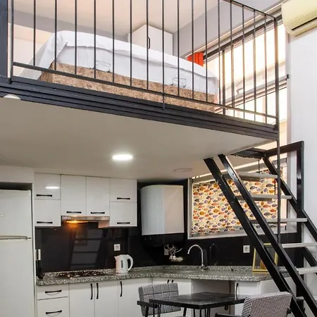 Loft Flat 50 M To Seashore In Appartement *